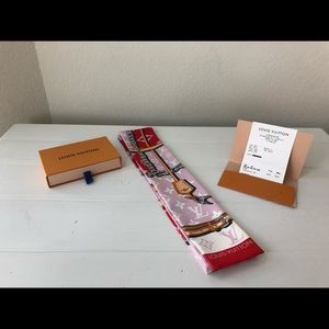 Louis Vuitton Confidential Bandeau Giant Rouge